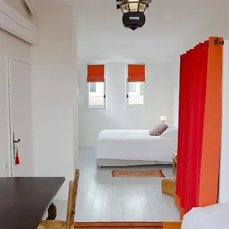 La Ferrade D'hotes Bed & Breakfast Bègles