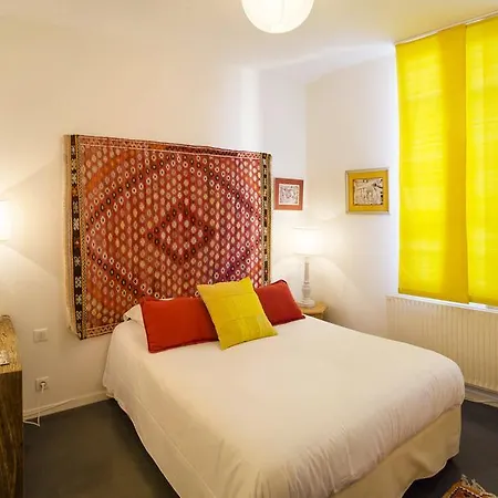 La Ferrade D'hotes Begles