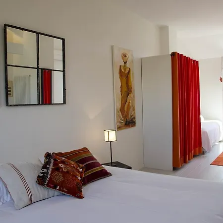 La Ferrade D'hotes Bed & Breakfast Begles