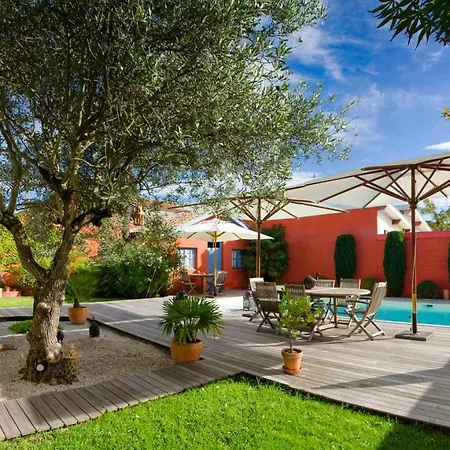 Bed & Breakfast La Ferrade D'hotes *